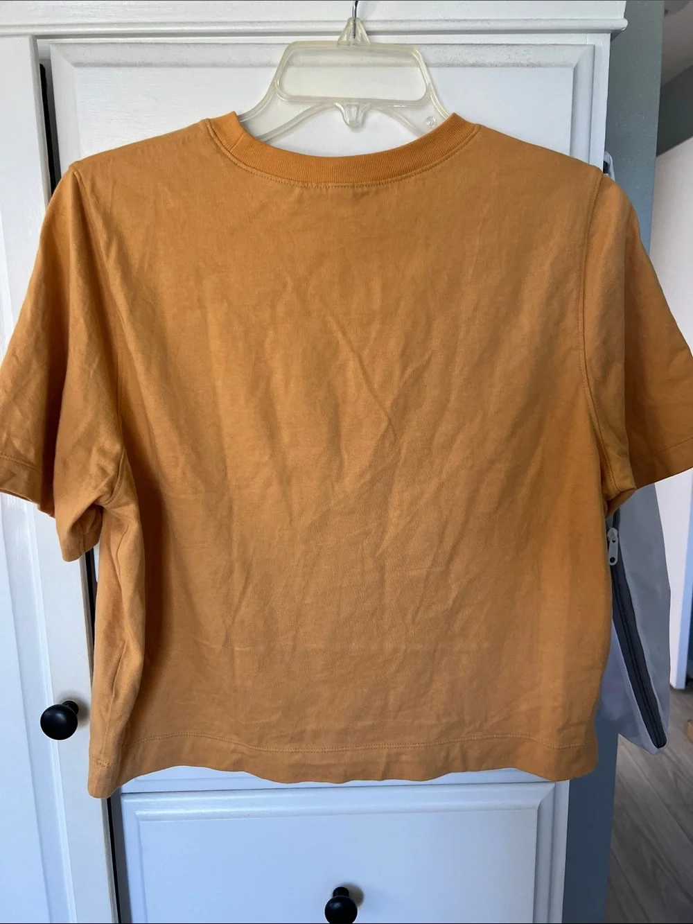Uniqlo Cropped Crewneck Tee in Mustard - Picture 3 of 3